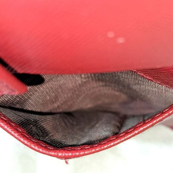 Prada Bifold Wallet in Red Authentic Good Condition - Picture 9 of 16